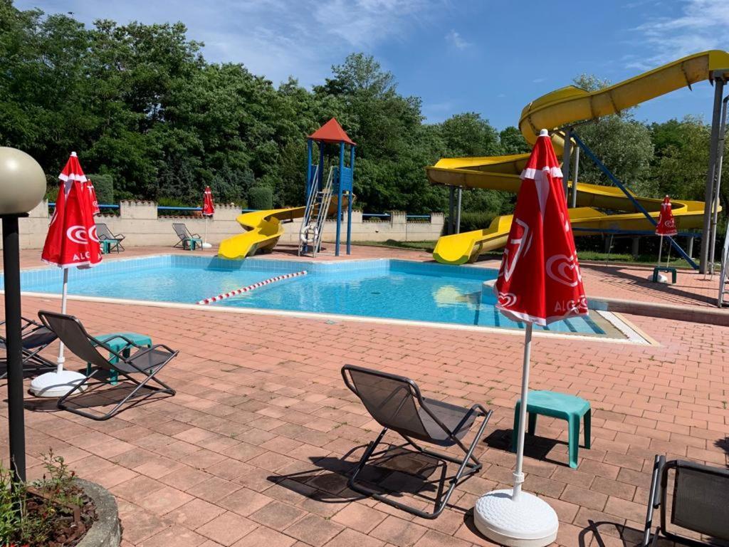 Piscina San Lorenzo Bed & Breakfast *